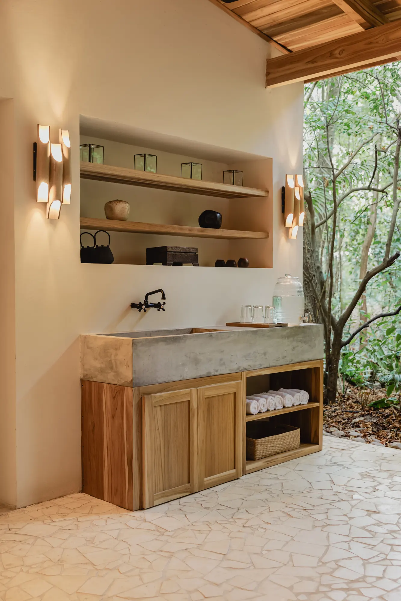 Harmony Healing Center — Wellness retreat
