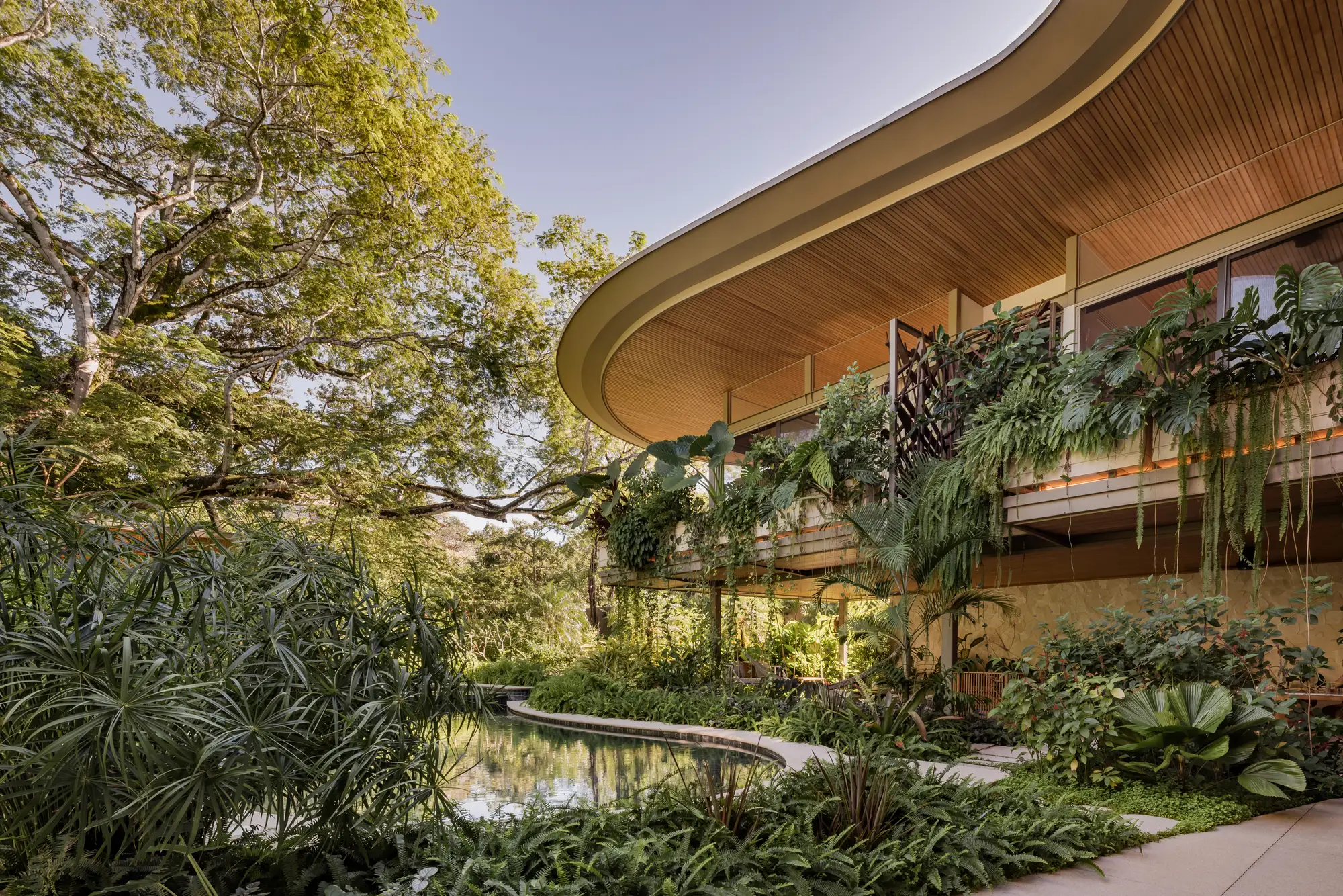 Nest — Villa & retreat