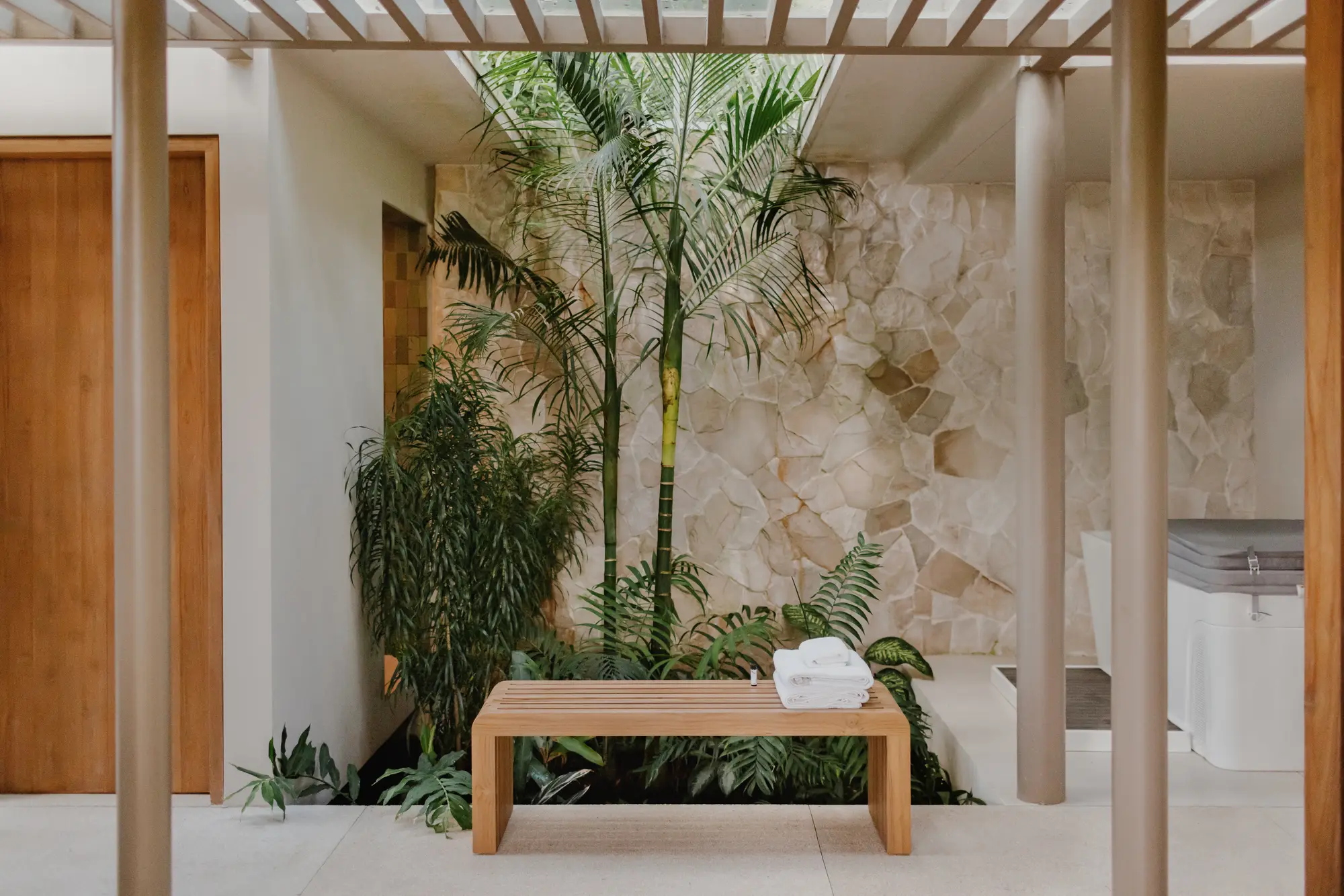 Nest — Villa & retreat