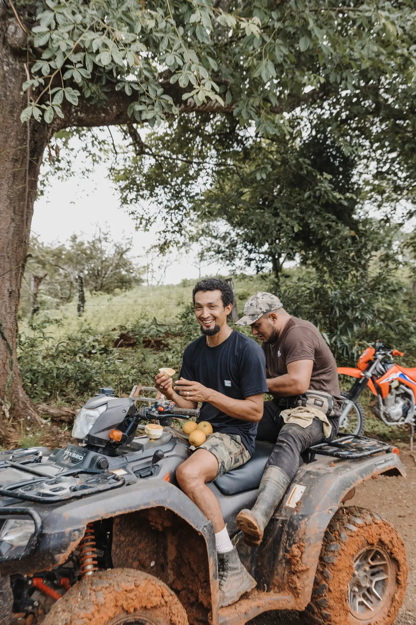 Hacienda Zaragoza — Family, at the farm